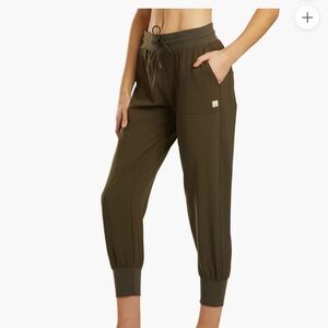 Vuori summits jogger